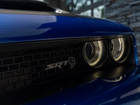 Used 2019 Dodge Challenger SRT Hellcat w/ Laguna Leather Package RWD image 16