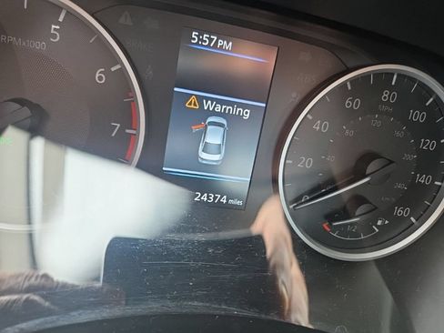 Certified 2023 Nissan Sentra S FWD image 4