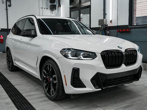 Used 2023 BMW X3 M40i w/ Premium Package image 3