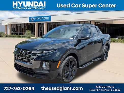 Used 2023 Hyundai Santa Cruz Night AWD/4WD image 1