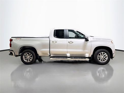 Used 2020 Chevrolet Silverado 1500 LT image 6