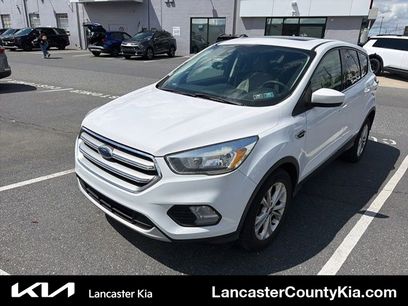 Used 2017 Ford Escape SE