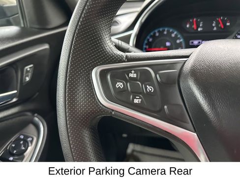 Used 2020 Chevrolet Malibu LT image 34