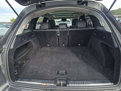 Used 2021 Mercedes-Benz GLC 300 w/ Premium Package image 22