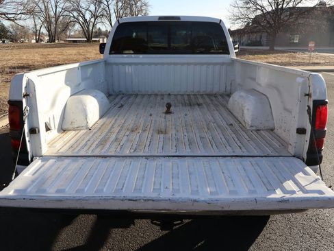 Used 2001 Dodge Ram 2500 Truck ST image 14