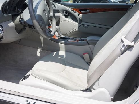 Used 2005 Mercedes-Benz SL 500 image 21