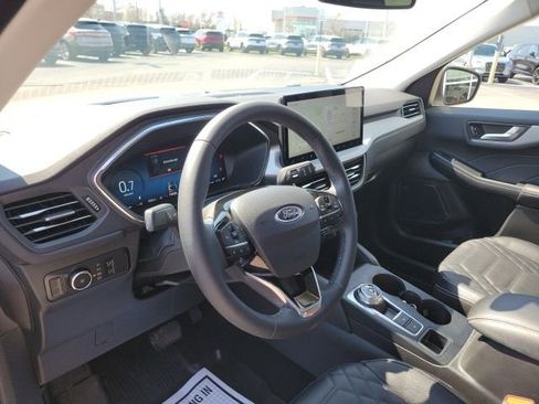 Used 2023 Ford Escape Platinum w/ Premium Technology Package image 26