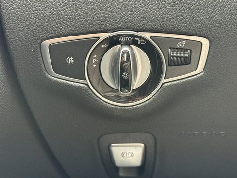 Used 2020 Mercedes-Benz E 350 Sedan image 33