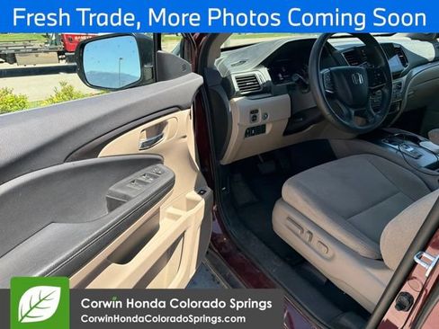 Used 2021 Honda Pilot EX image 9