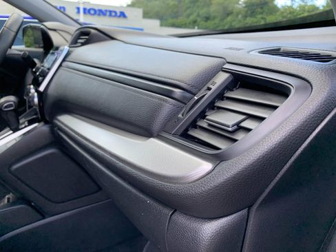 Used 2019 Honda CR-V LX image 36