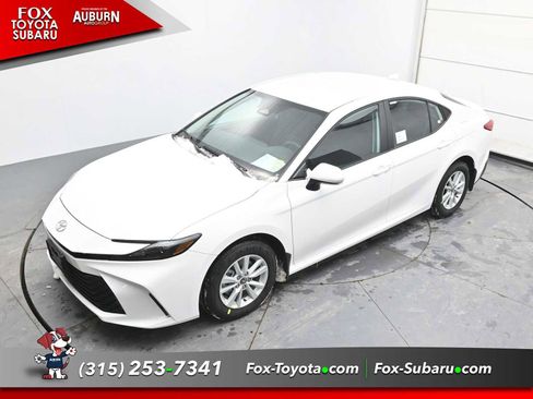 New 2026 Toyota Camry LE image 30