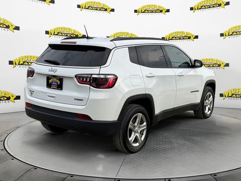 Used 2024 Jeep Compass Latitude image 6