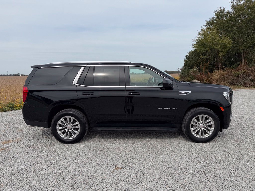 Used 2022 GMC Yukon SLE w/ Gmc Pro Safety Plus Package AWD/4WD image 19