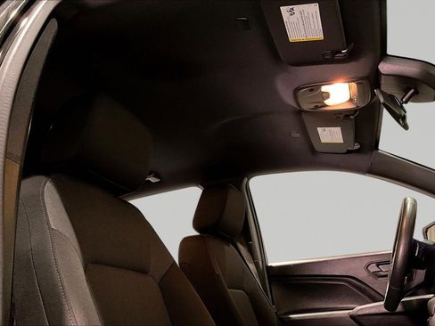 Used 2023 Chevrolet Colorado W/T image 26