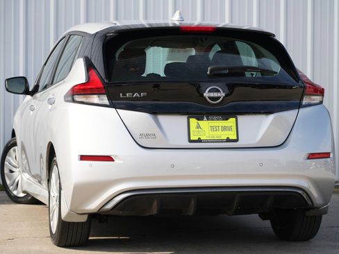 Used 2023 Nissan Leaf S image 5