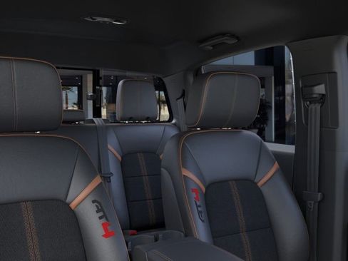 New 2026 GMC Canyon AT4 AWD/4WD image 25
