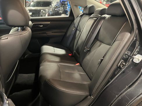 Used 2016 Nissan Altima 2.5 SL w/ 2.5 Technology w/LED Package FWD image 29