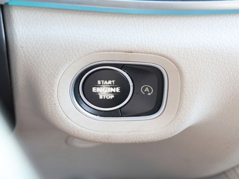 Used 2020 Mercedes-Benz GLE 350 4MATIC image 26