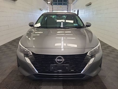 Used 2024 Nissan Sentra S FWD image 2