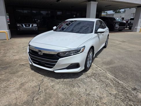 Used 2021 Honda Accord LX image 2