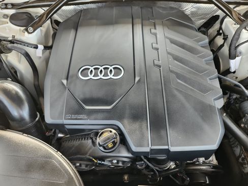 Used 2021 Audi Q5 2.0T Premium Plus w/ Premium Plus Package AWD/4WD image 33