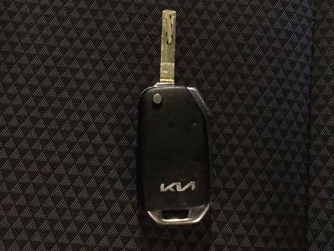 Used 2022 Kia Soul LX w/ Technology Package FWD image 32