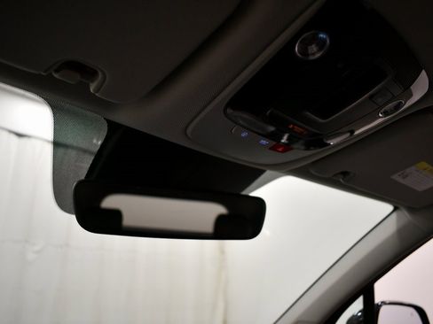 Certified 2023 Kia Sorento SX image 32