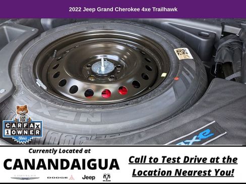 Used 2022 Jeep Grand Cherokee Trailhawk AWD/4WD image 32