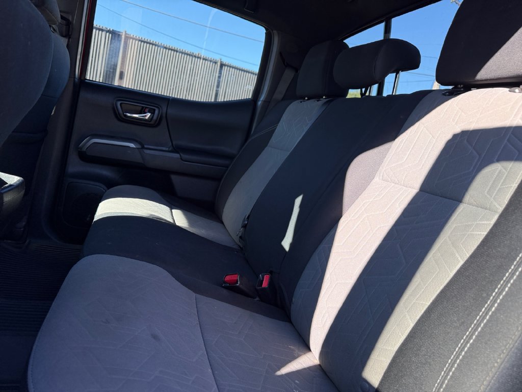 Used 2023 Toyota Tacoma TRD Sport AWD/4WD image 25