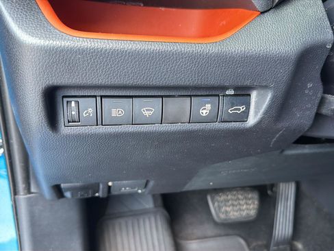 Used 2019 Toyota RAV4 Adventure w/ Cold Weather Package AWD/4WD image 19