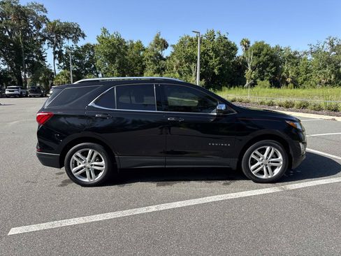 Used 2019 Chevrolet Equinox Premier FWD image 2