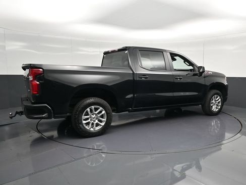 Used 2024 Chevrolet Silverado 1500 RST w/ Z71 Off-Road Package AWD/4WD image 3