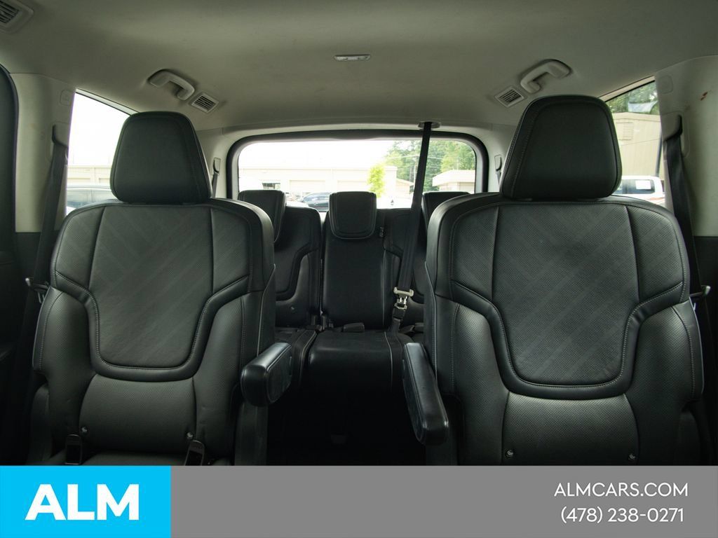 Used 2025 INFINITI QX80 Luxe AWD/4WD image 30