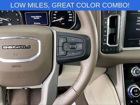 Used 2021 GMC Yukon Denali image 27