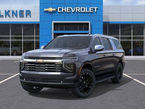 New 2026 Chevrolet Suburban Premier w/ Sun And Tow Package image 6