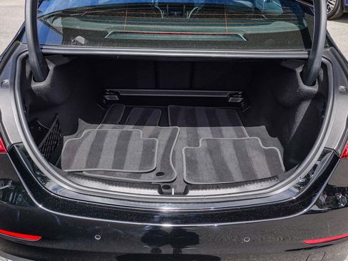 Certified 2025 Mercedes-Benz C 300 Sedan image 27