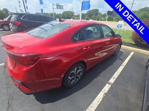 Used 2021 Kia Forte LXS FWD image 4