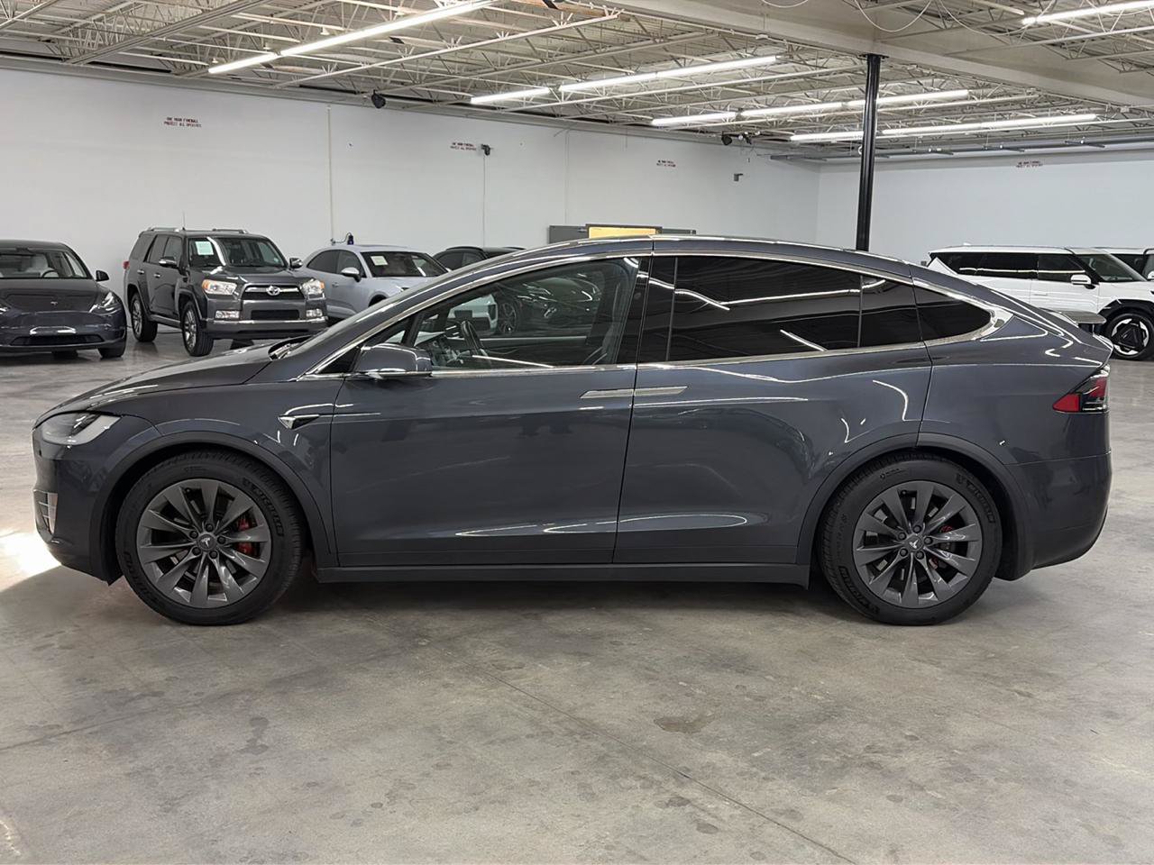 Used 2018 Tesla Model X 75D AWD/4WD image 12