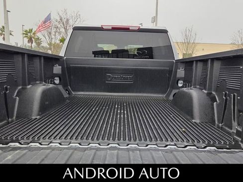 Used 2025 Chevrolet Silverado 1500 LT image 10