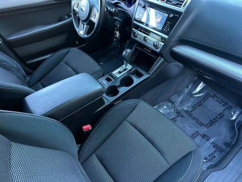 Used 2016 Subaru Outback 2.5i Premium image 18