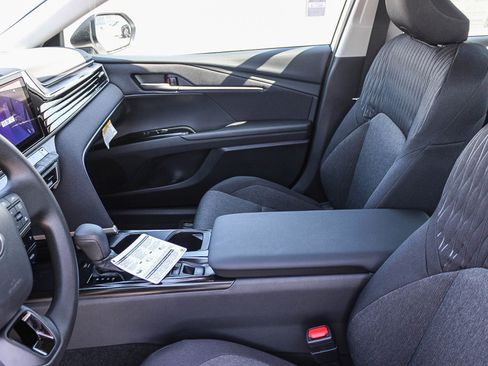 New 2026 Toyota Camry LE FWD image 19