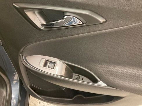 Used 2019 Chevrolet Malibu LT image 33