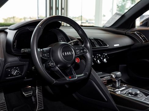 Used 2022 Audi R8 V10 performance image 25