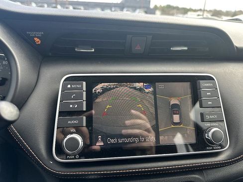 Certified 2020 Nissan Kicks SR w/ SR Premium Package image 27