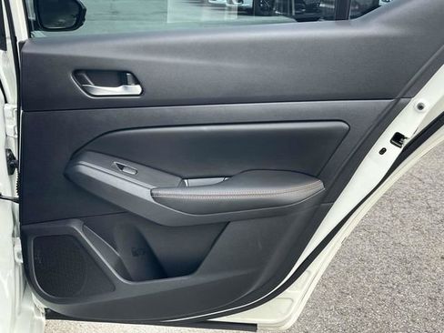 Used 2020 Nissan Altima 2.5 SR w/ Premium Package image 22