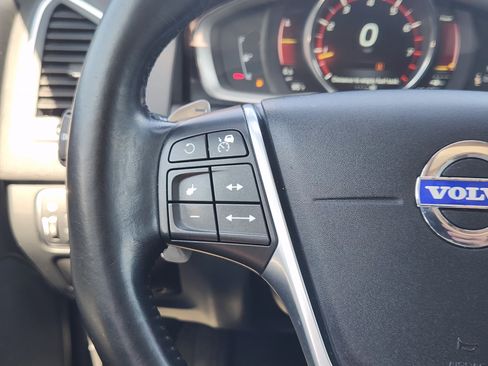 Used 2015 Volvo XC60 T6 Platinum AWD/4WD image 28