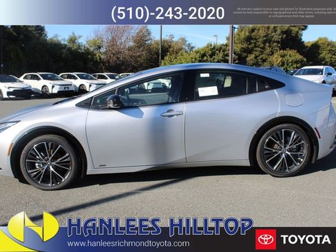 New 2026 Toyota Prius Limited image 2