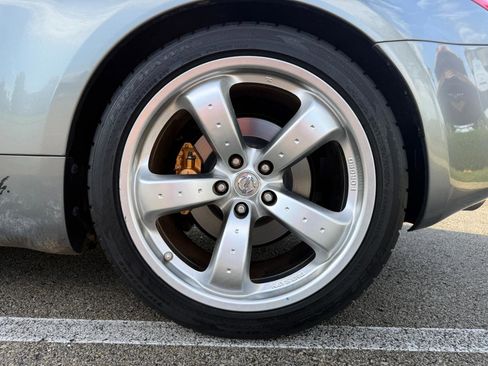 Used 2006 Nissan 350Z Track w/ (N93) Cargo Convenience Pkg RWD image 16
