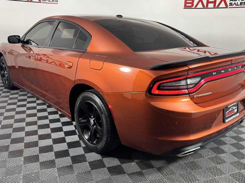 Used 2021 Dodge Charger SXT RWD image 5