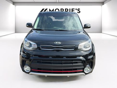 Used 2018 Kia Soul ! w/ Tech Package FWD image 2